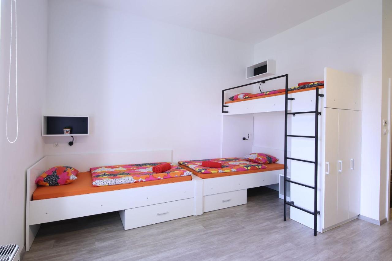Hostel Bedem Karlovac Exterior photo